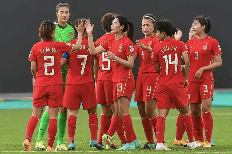 包含日本队实现胜利，女足比赛成绩斐然的词条