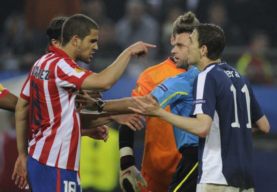 墨西哥血洗乌拉圭，阿奎罗统治全场的简单介绍