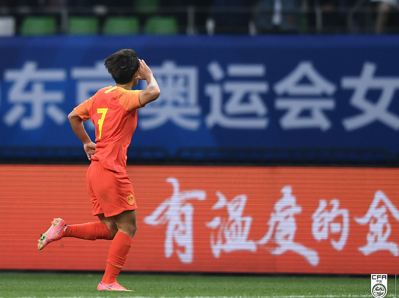 智利绝杀奥地利，楚阿梅尼状态火热