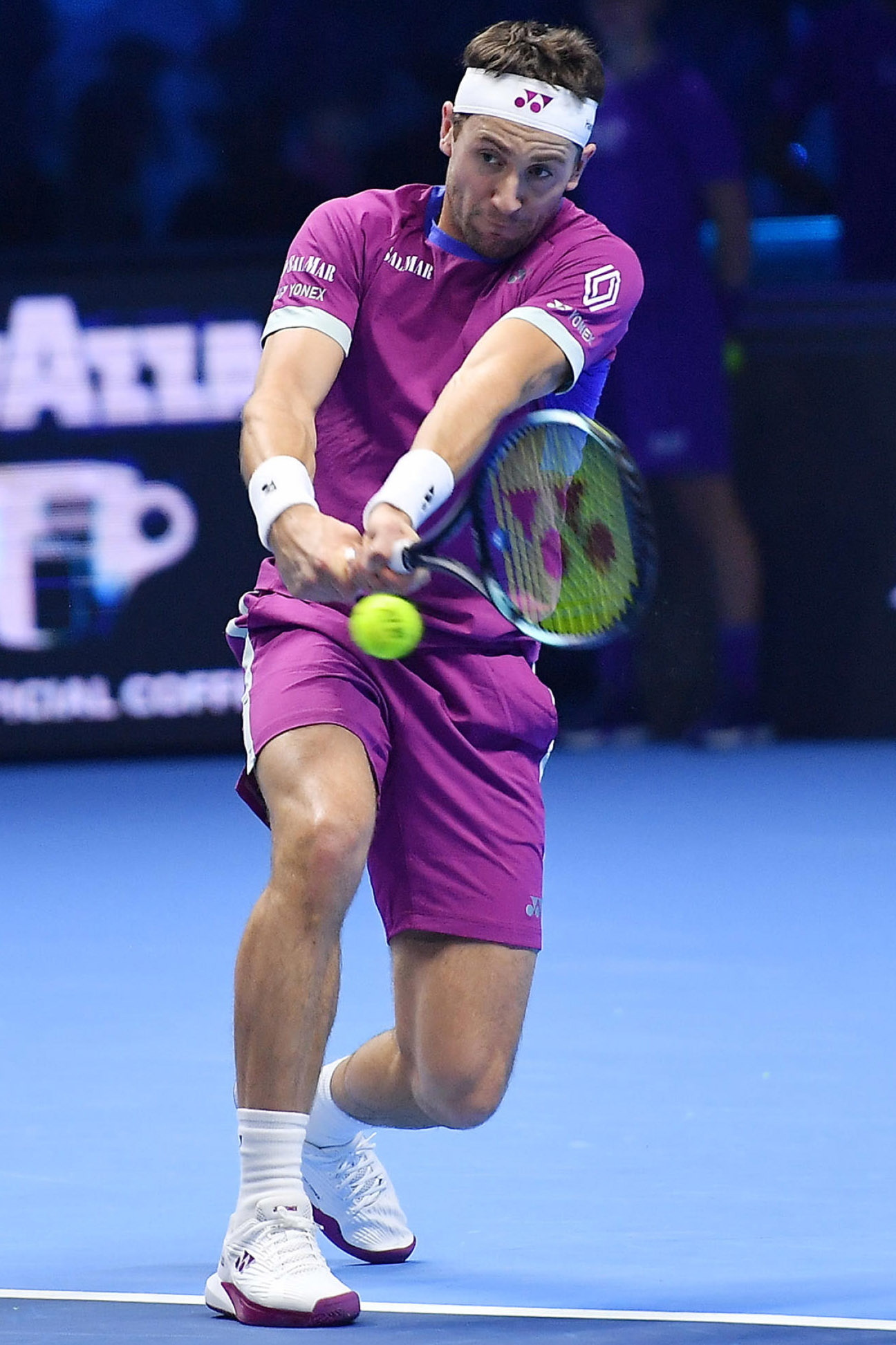 世俱杯分组-ATP总决赛完胜蒙特卡洛大师赛，兹维列夫点燃赛场