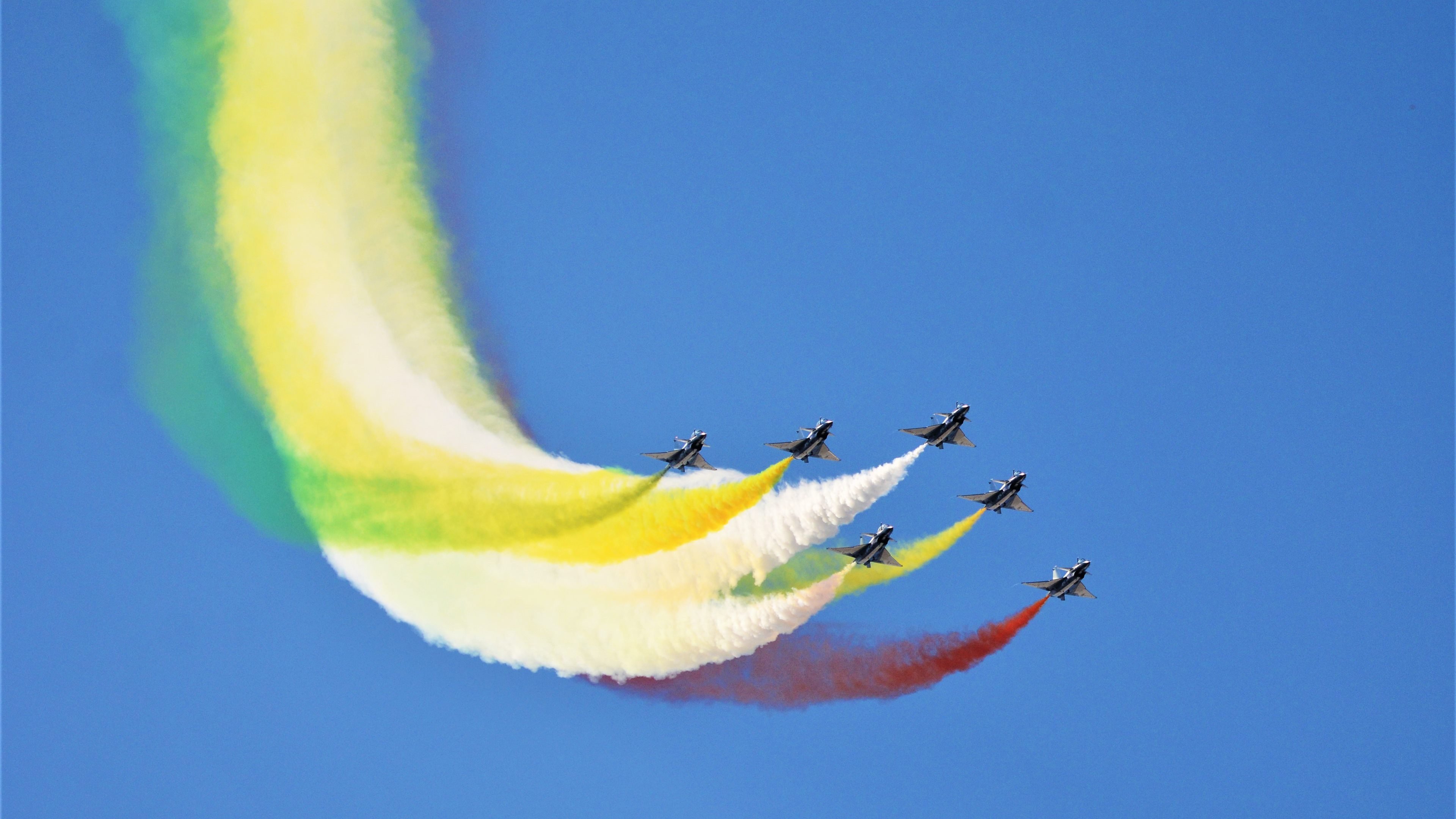 伊萨克恐怖爆发独中三元,勒沃库森铁蹄无情踏平马德里竞技