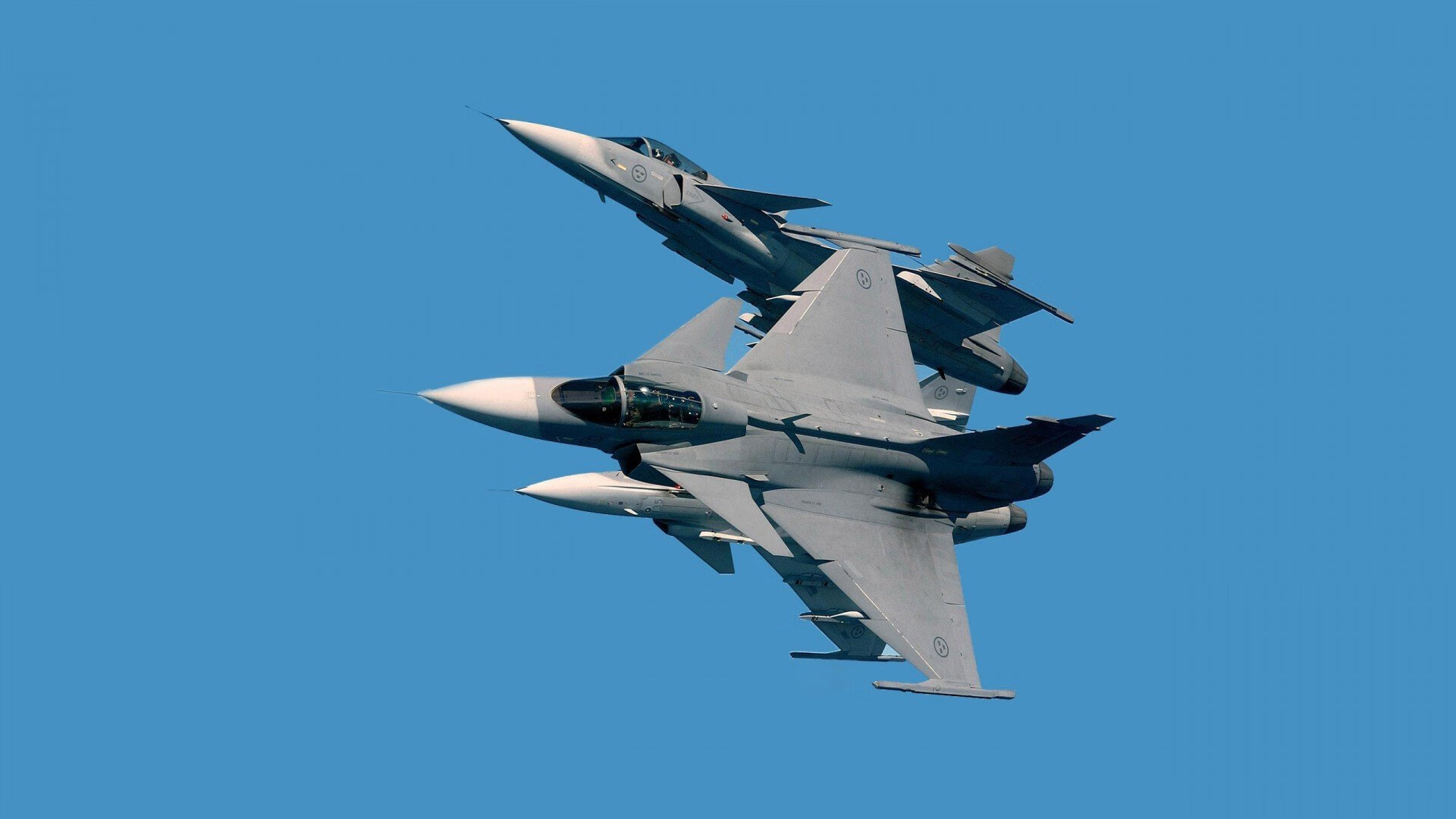 德甲争冠焦点战烽火连天，挪威粉碎突尼斯震撼足坛