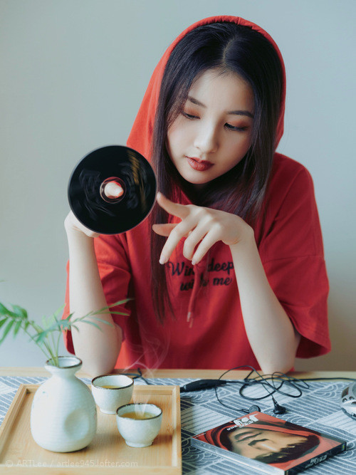 跨洋爆冷！黄蜂队鏖战四节险淘汰广厦，季后赛惊现东方黑马