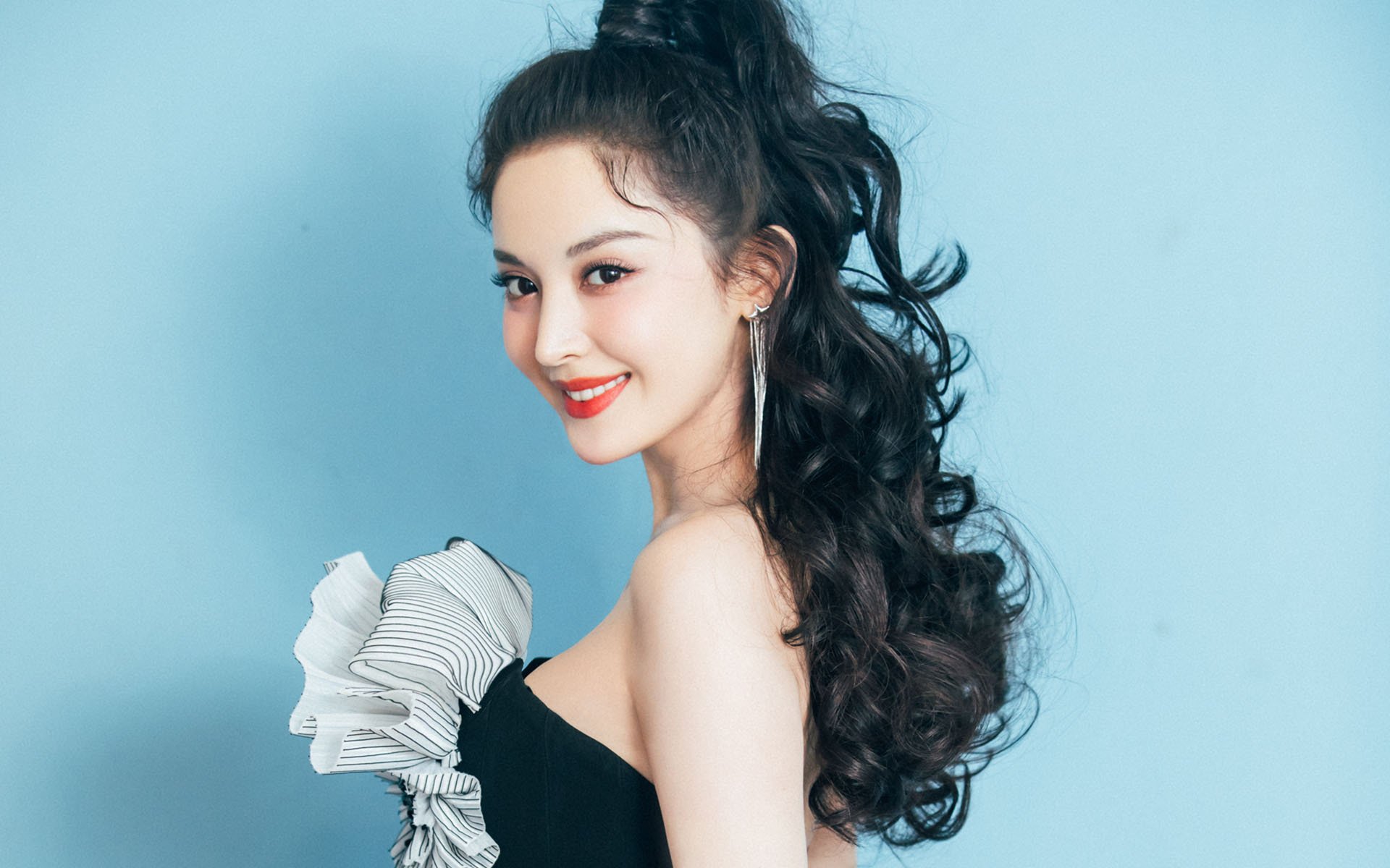 绝境亮剑！小贾伦48分生涯夜 吉林压哨三分险胜新疆